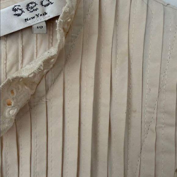 Sea New York Dress in Cream with Lace Eyelet Flutter sleeves & Lace Eyelet Hem - Picture 4 of 10